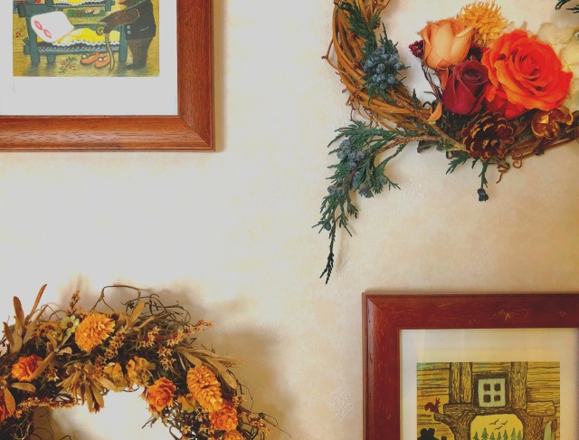 Introducing how to decorate paintings