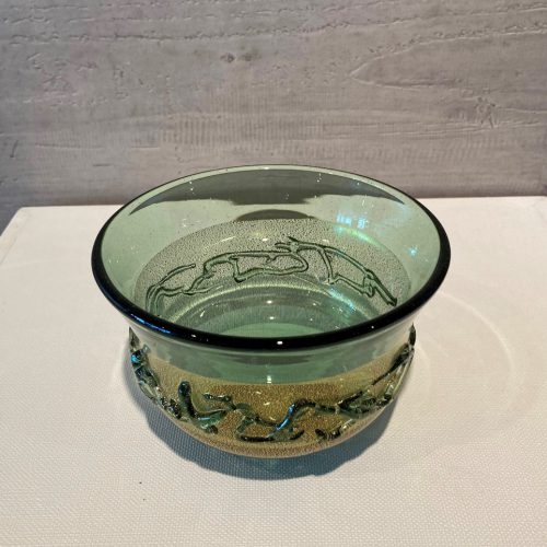 黒木国昭『茶盌　金彩新燃「波流紋」』